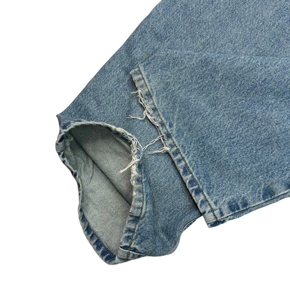 Carhartt Traditional Fit Straight Leg Jeans Medium Wash Workwear Mens 38x30 - Picture 5 of 6